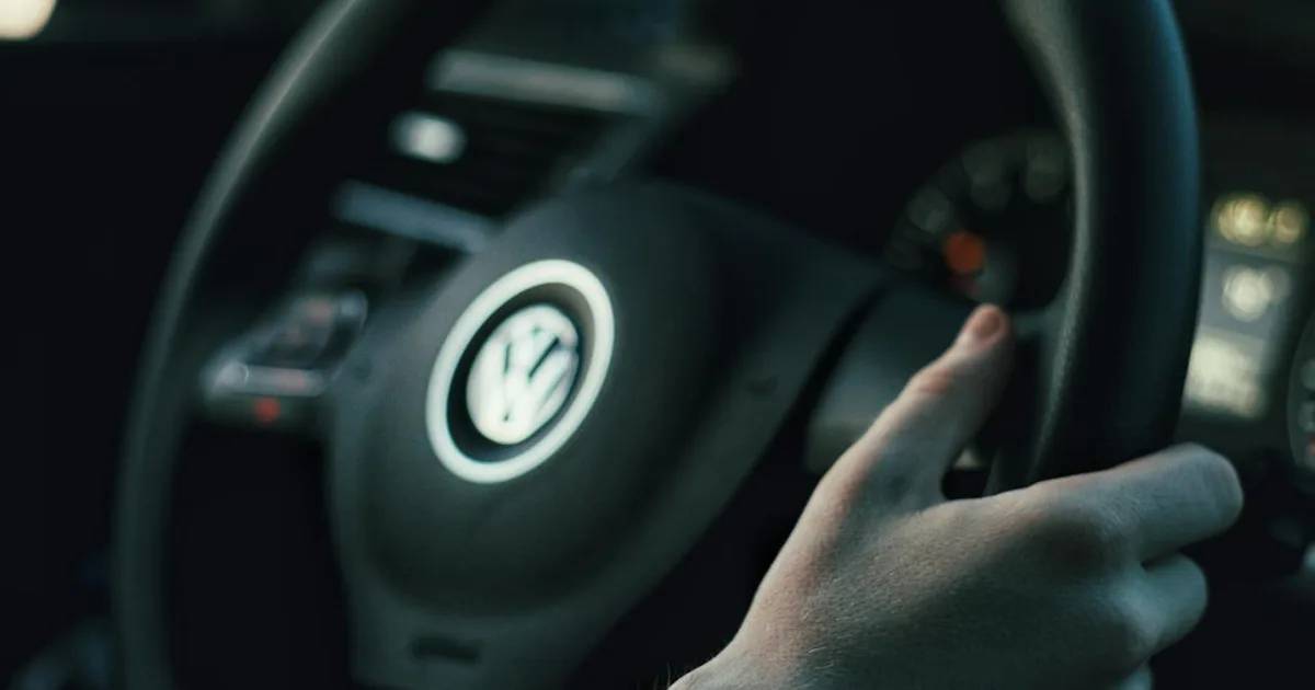 Como Escolher a Melhor Escola de Condução: Guia Completo 2026