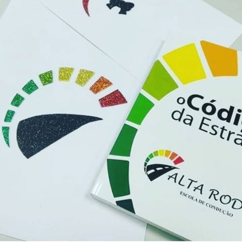 Escola De Condução: Alta Roda, Lda.