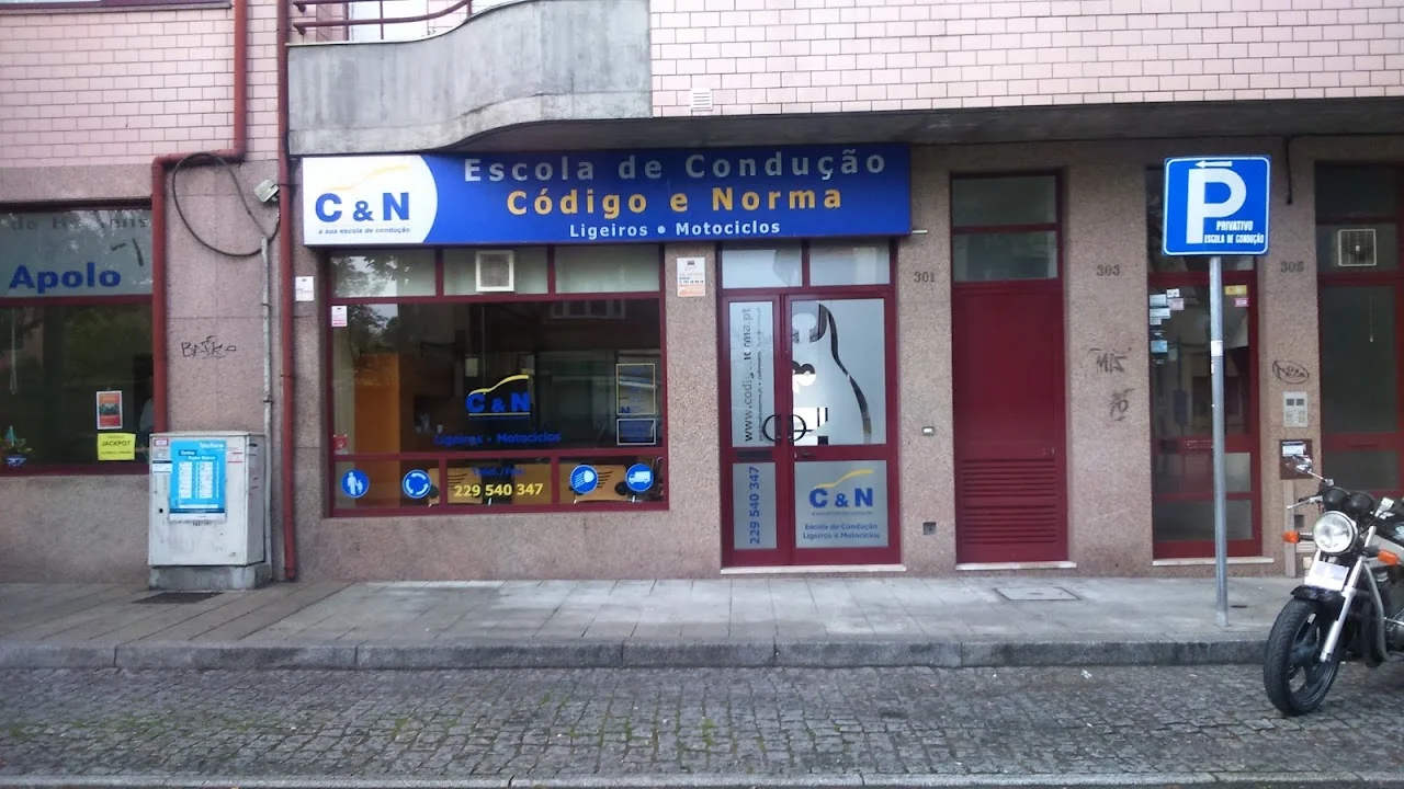 Escola de Condução Código e Norma, Sociedade Unipessoal Lda