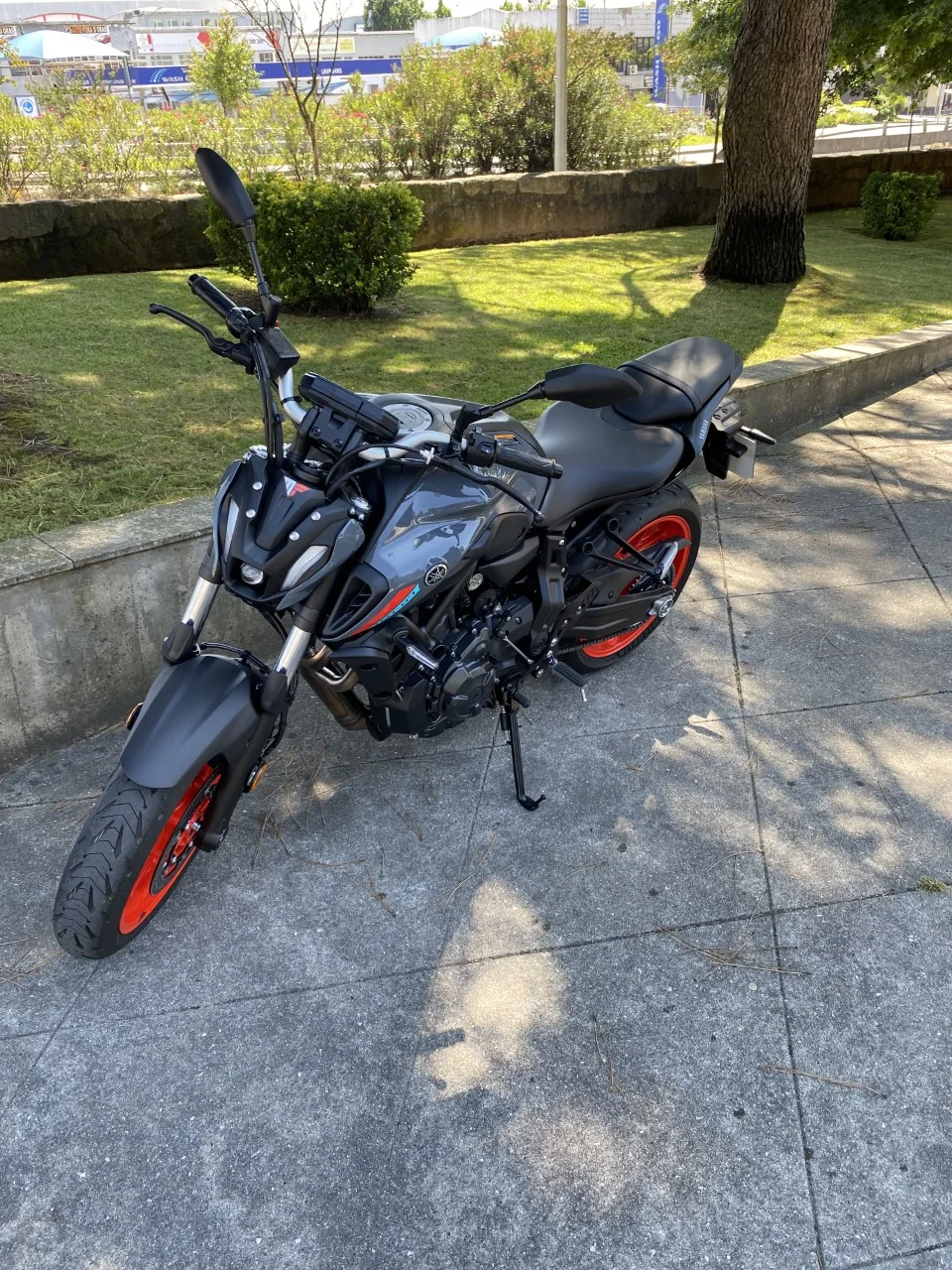 Escola de Condução de Freire & Filhos, Unipessoal, Lda
