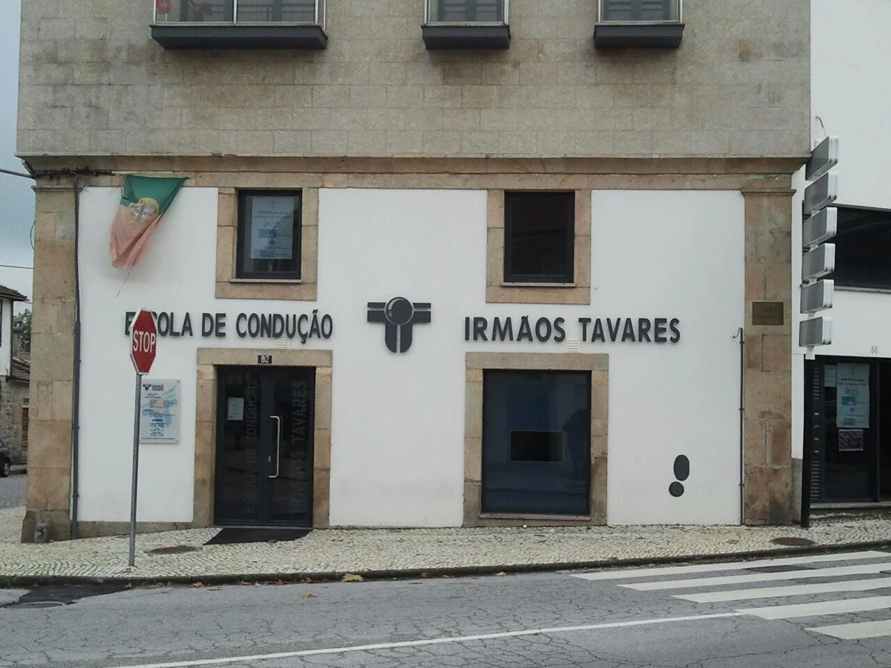 Escola de Condução Irmãos Tavares Lda