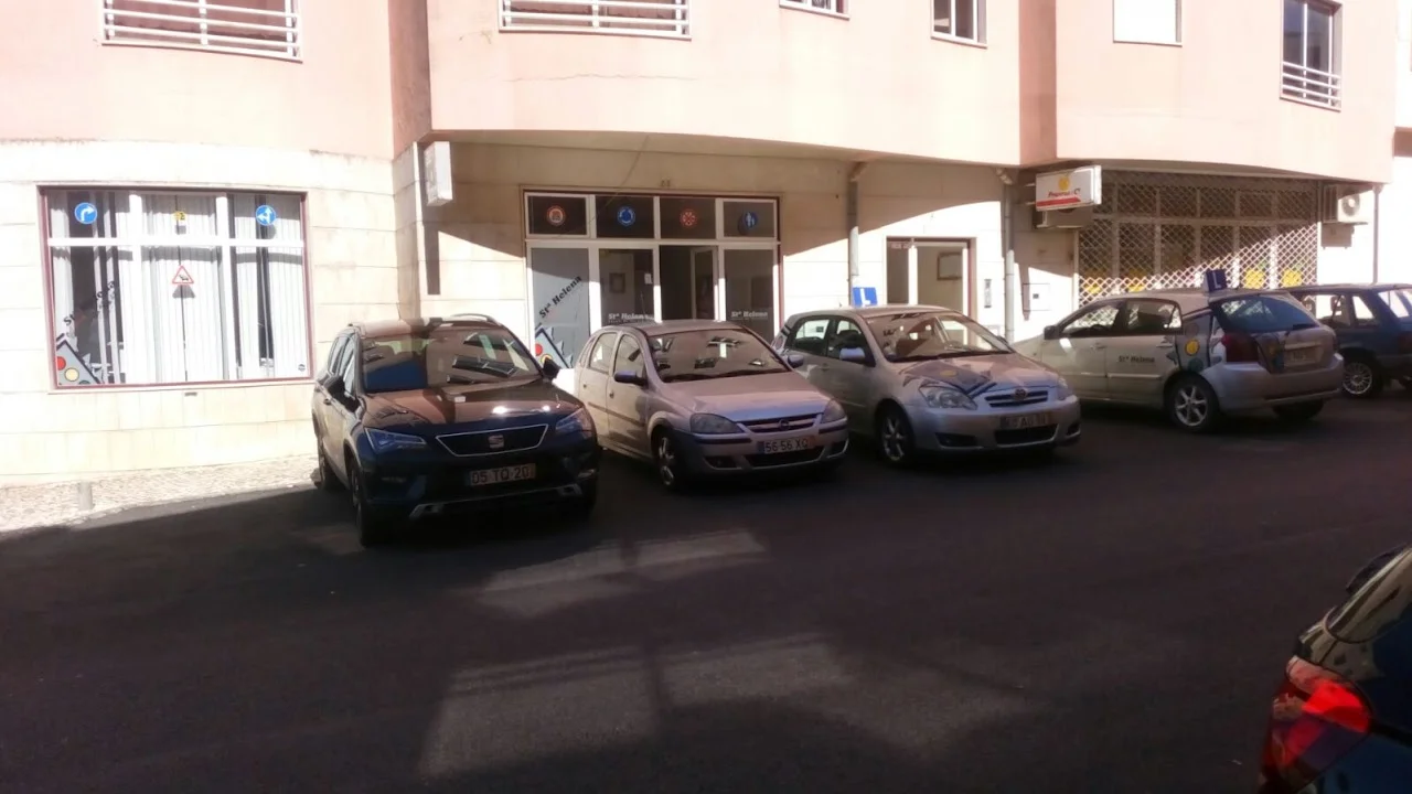 Escola de Condução Santa Helena Lda