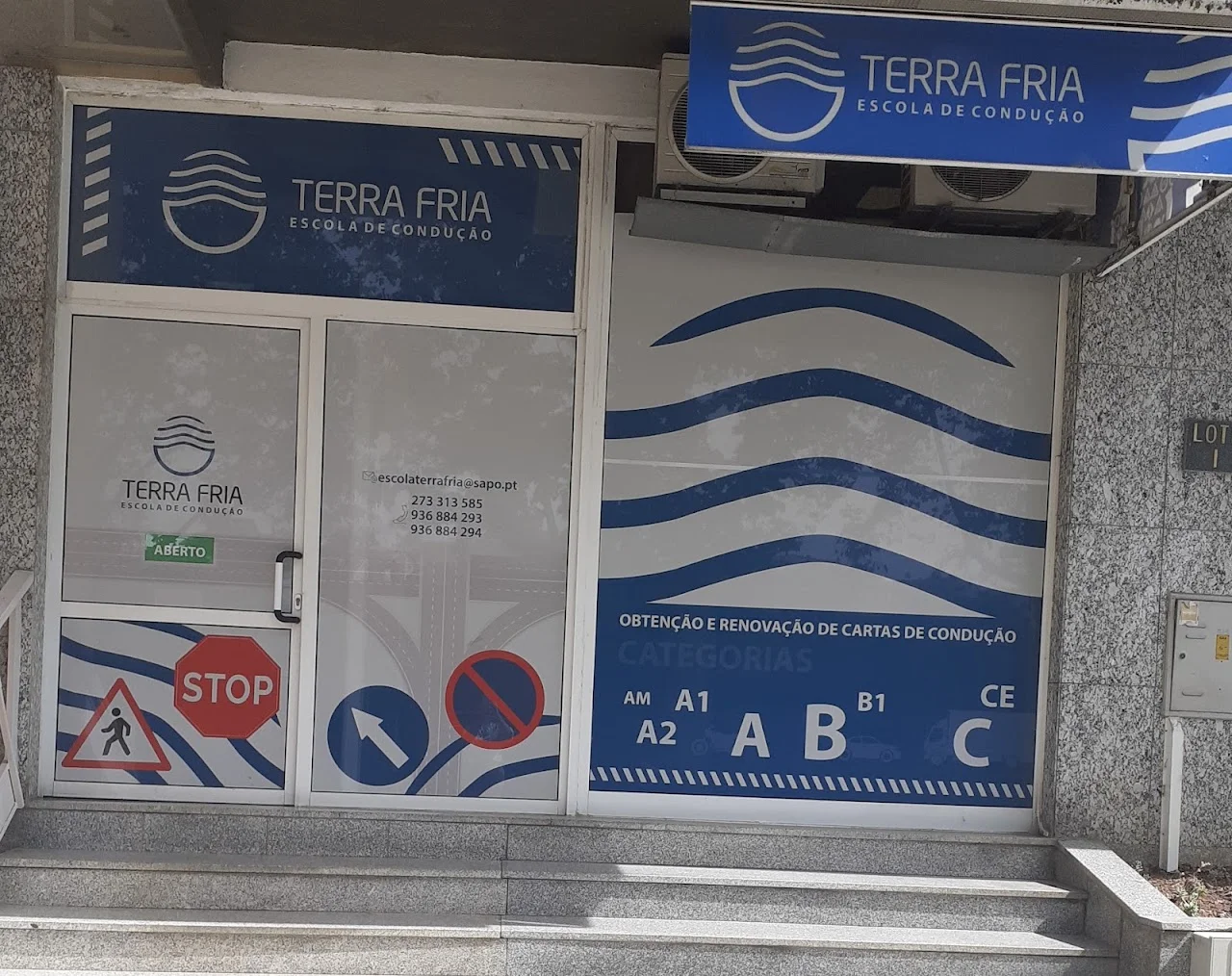 Escola de Condução Terra-fria Lda